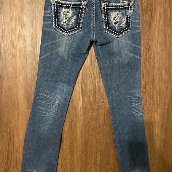 Miss Me Jeans - Picture 2 of 3